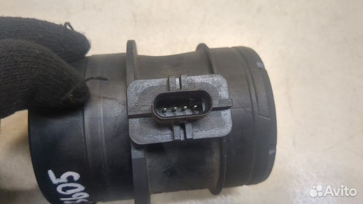 Измеритель потока воздуха Audi A4 (B8)