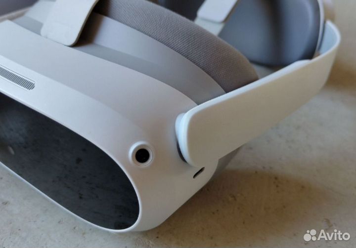 Шлем vr pico 4 128gb