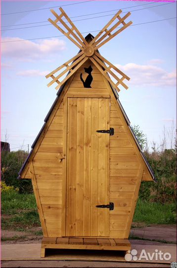 Уличный туалет с установкой