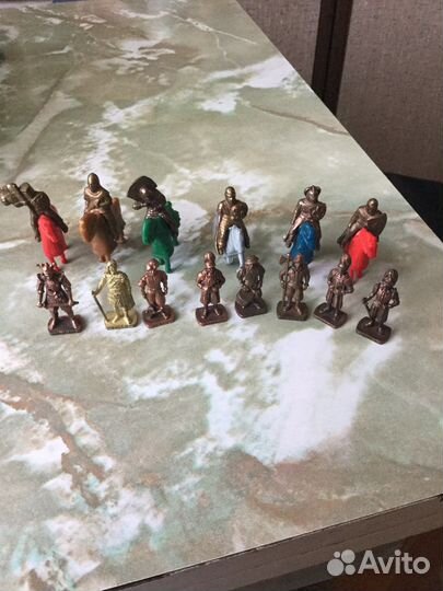 Рыцари и солдаты из киндора 90 года