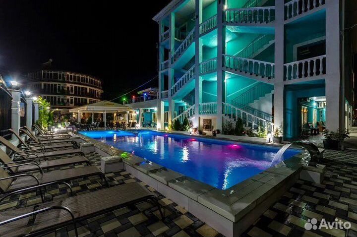 Горничная в отель на море