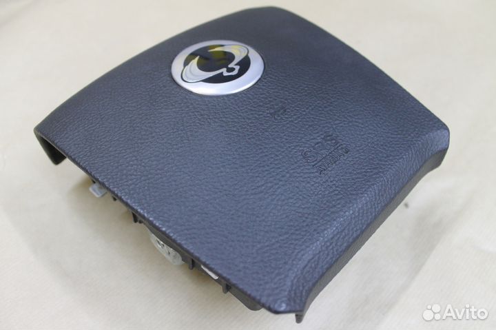 Рулевая накладка SsangYong Kyron