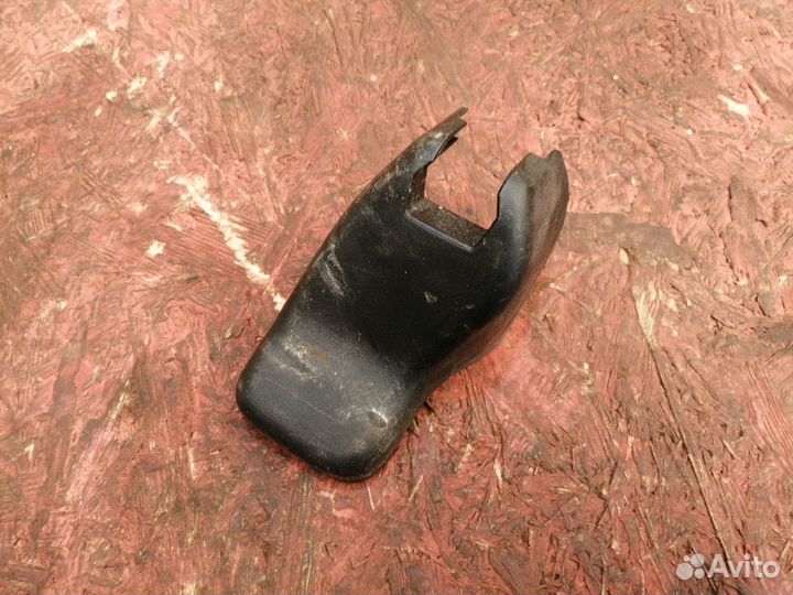 Накладка салазок сидения Toyota Venza 2009-2017