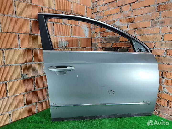 Дверь передняя правая Volkswagen Passat B6