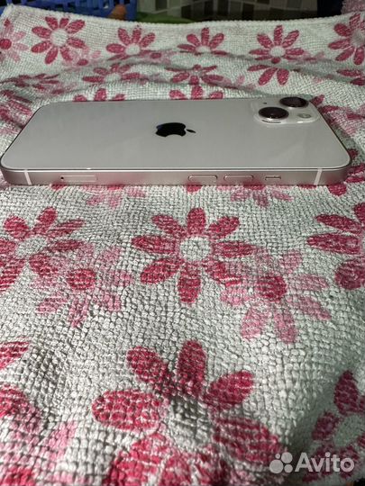Телефон iPhone 13 на 128гб