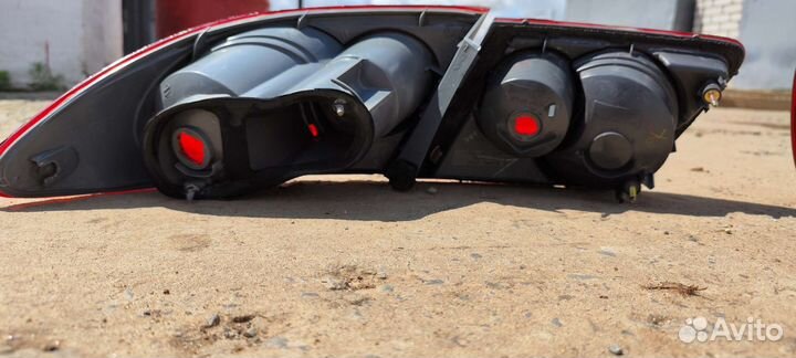 Задние фонари Mazda 6gg 2002-2006