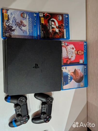 Ps4 slim 1tb