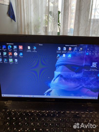 Ноутбук asus