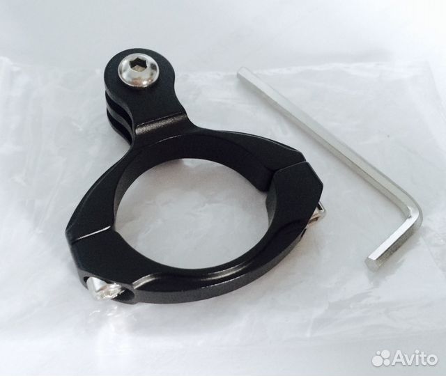 Крепление на руль