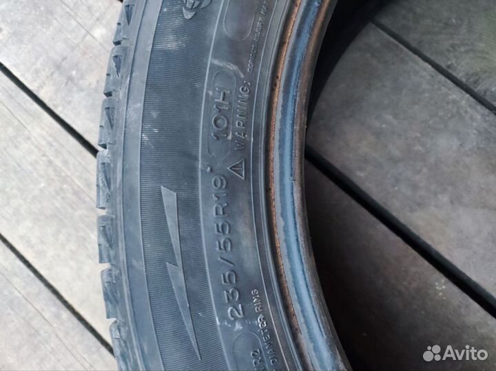 Michelin Latitude X-Ice 235/55 R19 101H