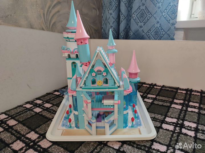 Конструктор Sluban Замок