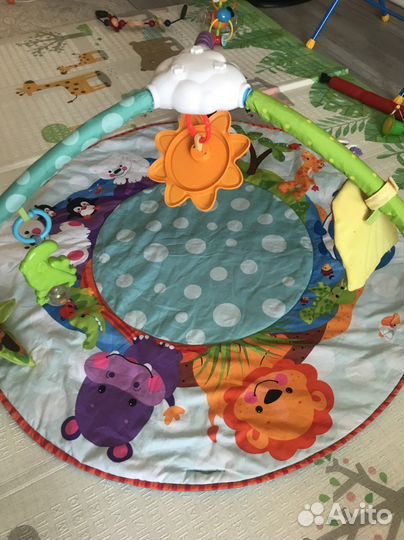 Развивающий коврик