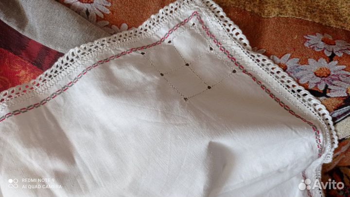 Старинная скатерть и подзор