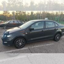 Volkswagen Polo 1.6 AT, 2017, 104 000 км, с пробегом, цена 1 405 000 руб.