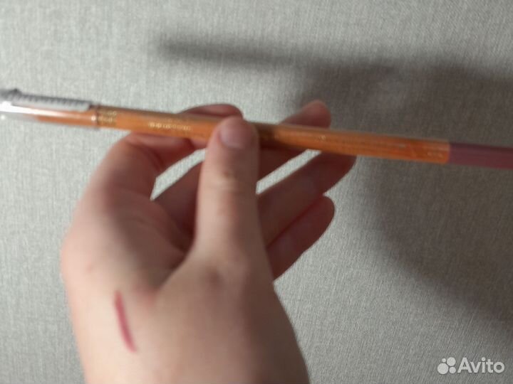 Карандаши для губ