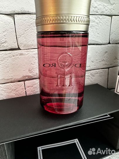 Dom rosa les liquides imaginaires