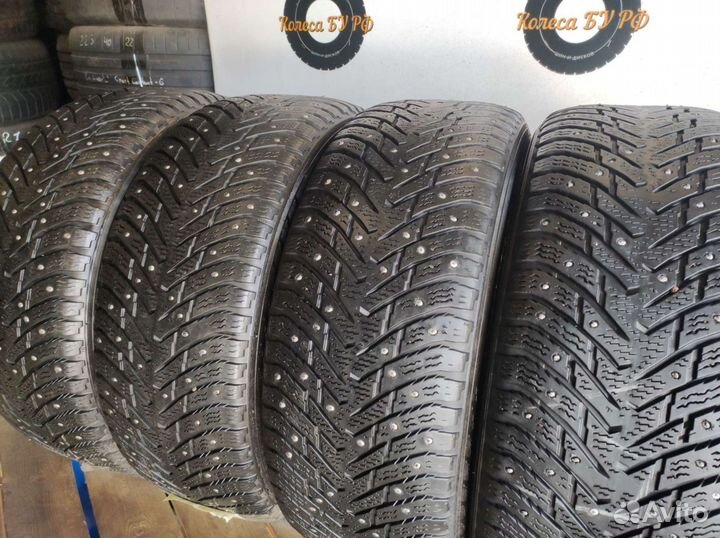 Nokian Tyres Hakkapeliitta 8 225/55 R17 97T