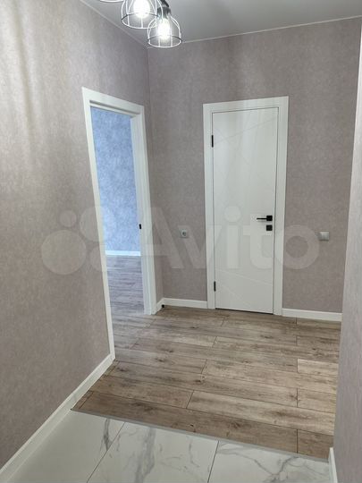 2-к. квартира, 61 м², 3/14 эт.