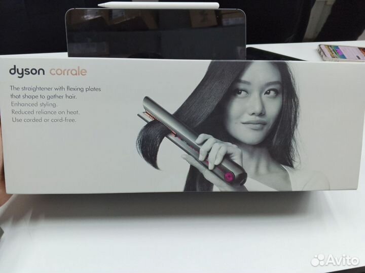 Выпрямитель для волос dyson HS 03 Малайзии