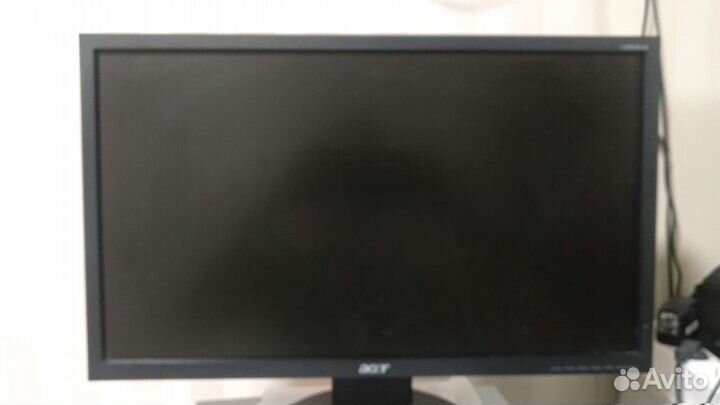 Монитор Acer v223hq
