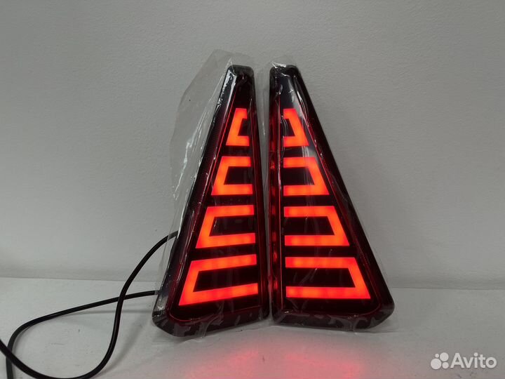 LED Катафоты Toyota Voxy/Noah 2014-2021 дымчат.1