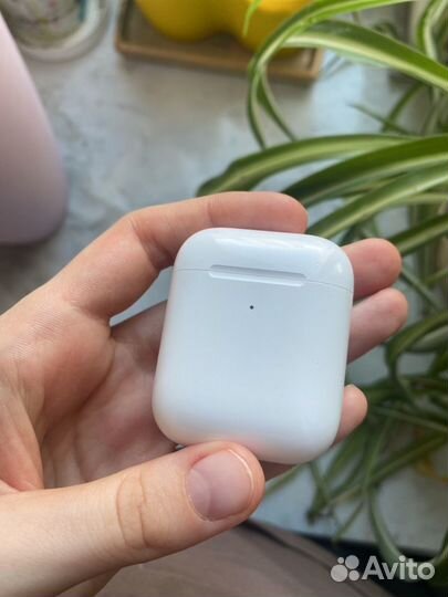 Apple airpods 2019 б/у