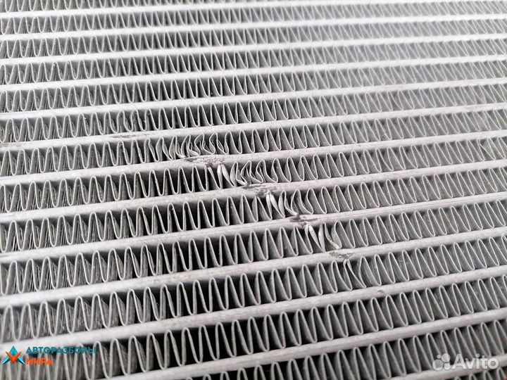 Радиатор (основной) BMW 7 E65/E66/E67 2004