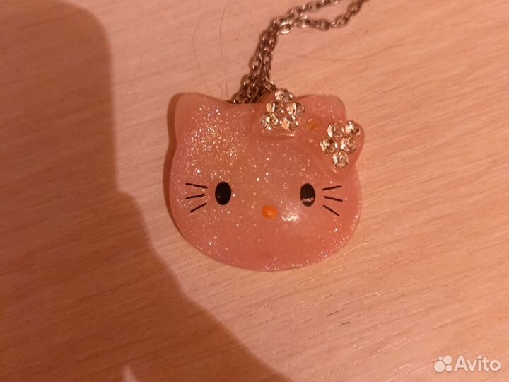 Подвеска с хэлоу kitty