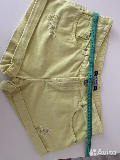 Джинсовые шорты