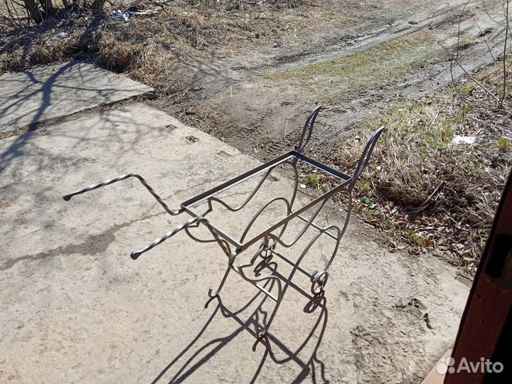 Подставка для мангала