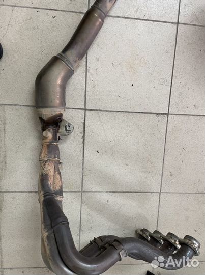 Выпускной коллектор gsxr