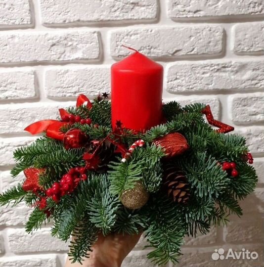 Новогодние композиции из живой ели и сосны