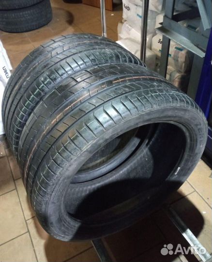 Pirelli P Zero 295/35 R20 98W