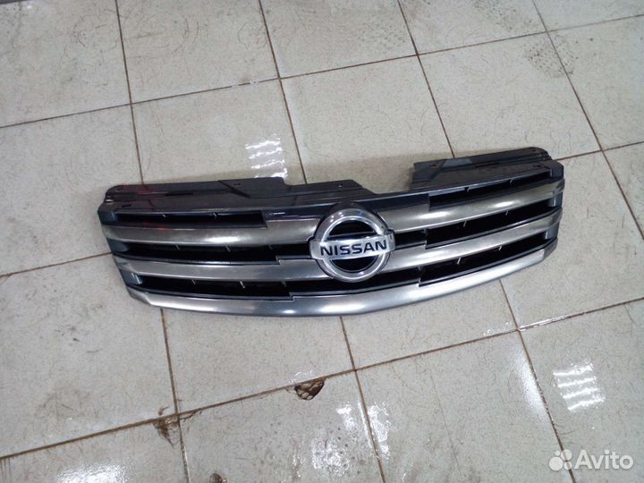Решетка радиатора Nissan Almera G15