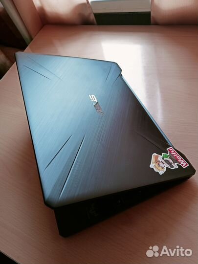 Игровой ноутбук Asus tuf fx505dt Ryzen 7 3750h