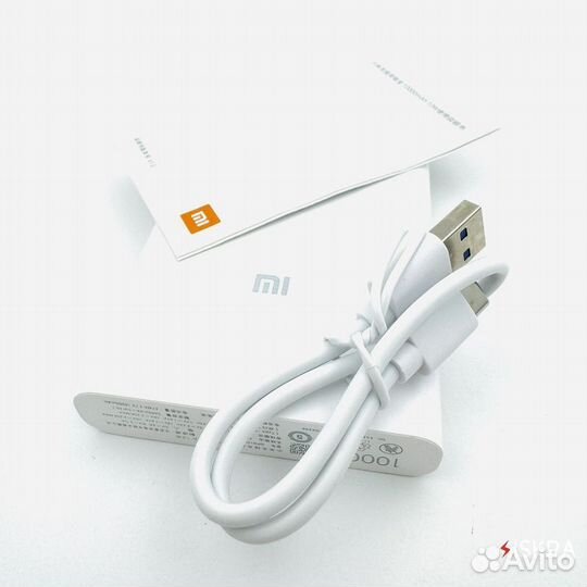 PowerBank Xiaomiz 10000 с беспроводной зарядкой