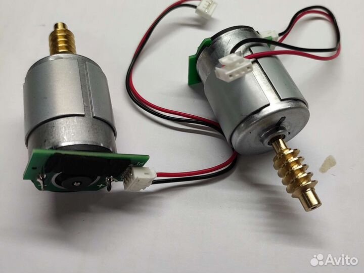 Робот мойщик окон по запчастям