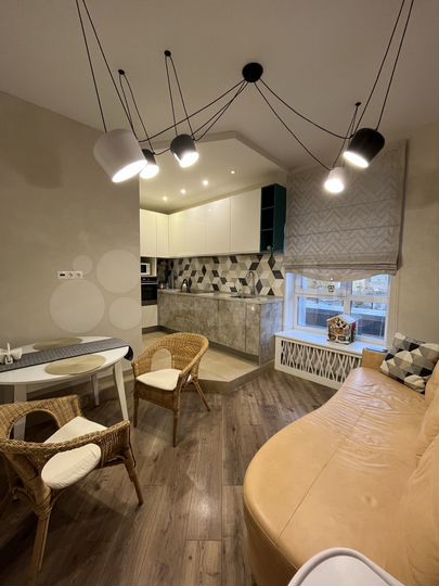 2-к. квартира, 73,5 м², 2/6 эт.