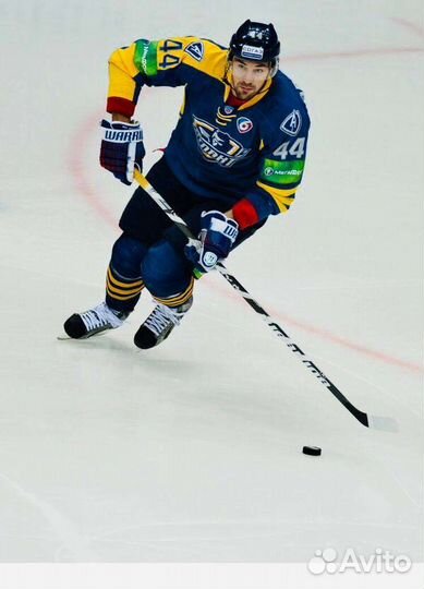 Клюшка хоккейная карбоновая высота 154 см