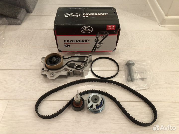 Ремкомплект грм Gates с водяным насосом
