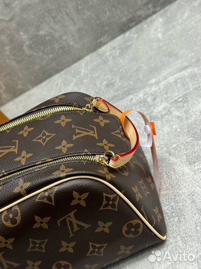 Косметичка женская Louis Vuitton