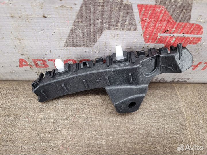 Кронштейн бампера передний левый Hyundai Solaris 2