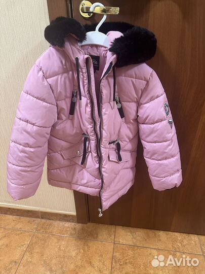 Зимняя куртка для девочки 122-128