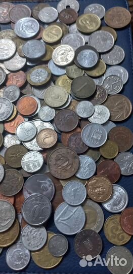 Набор иностранных монет, 151 штука без повторов