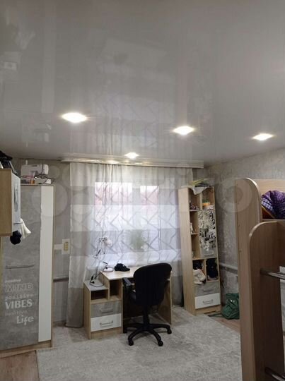 3-к. квартира, 102 м², 1/1 эт.