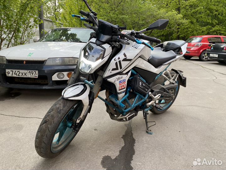 Мотоцикл CFmoto 250nk
