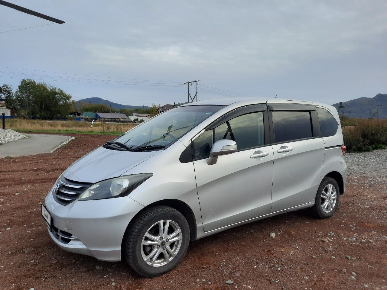 Honda Freed: фото владельца