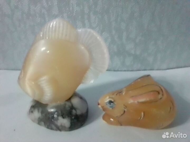 Статуэтки из селенита