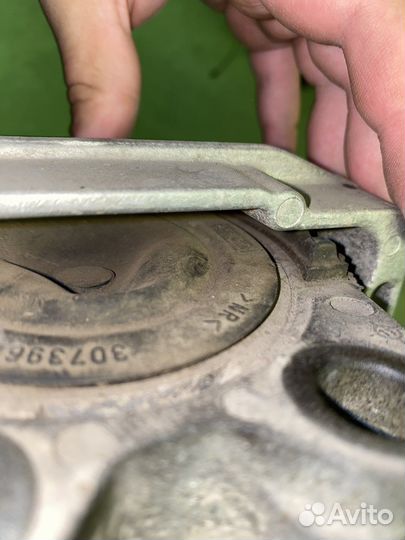 Опора гидравлическая Ford Focus 3