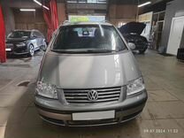 Volkswagen Sharan 1.9 AT, 2004, 483 000 км, с пробегом, цена 670 000 руб.